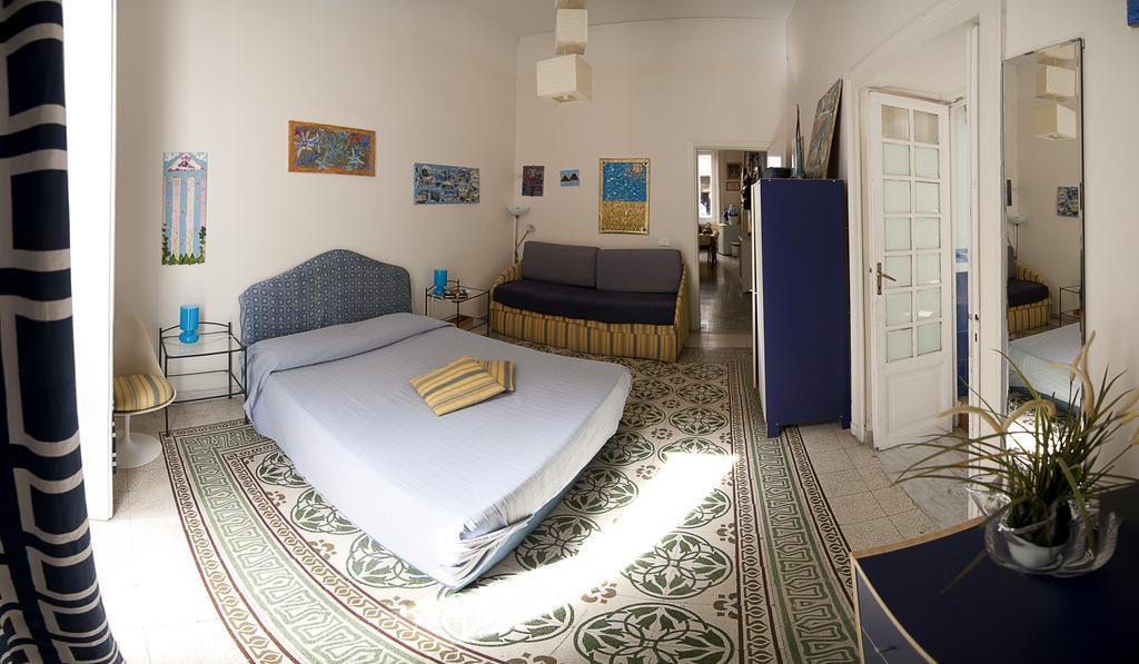 B&B Platamon Napoli Oda fotoğraf